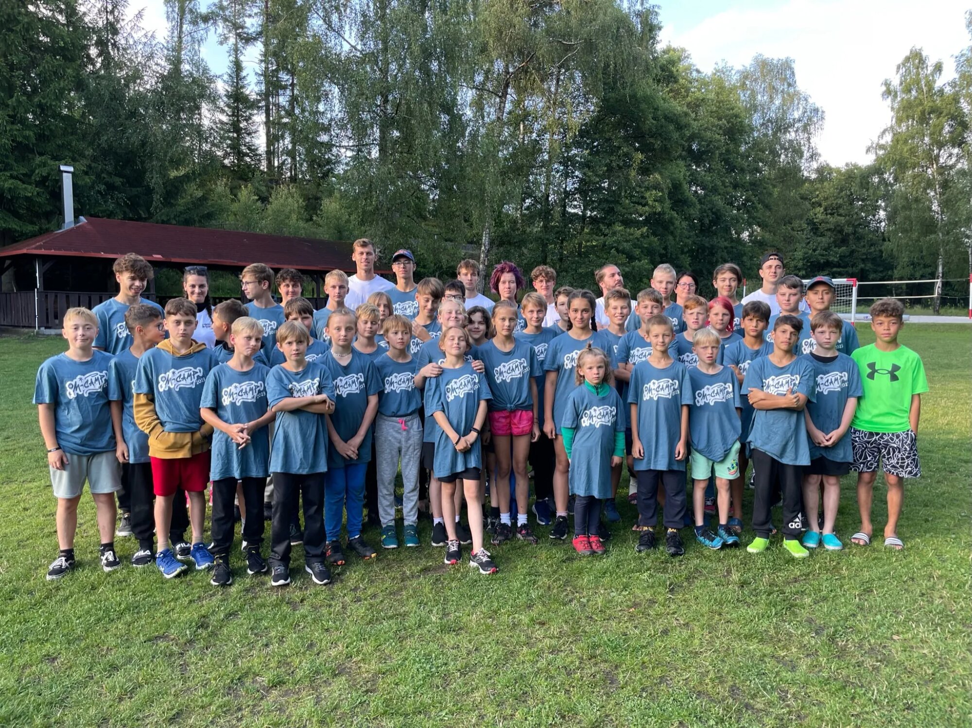 Parkourový kemp - skupinová fotka účastníků